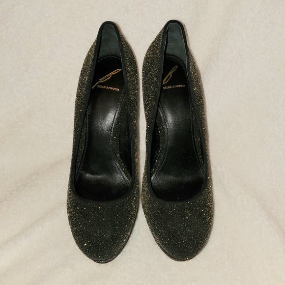 Beautiful Brian Atwood heels - Picture 4 of 4